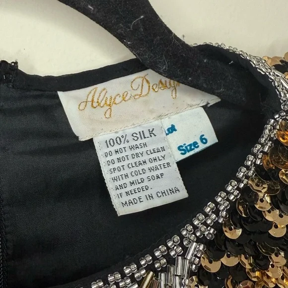 Authentic Vintage 20s Flapper 100% Silk Beaded Gold Black Flower Appliqué Dress
